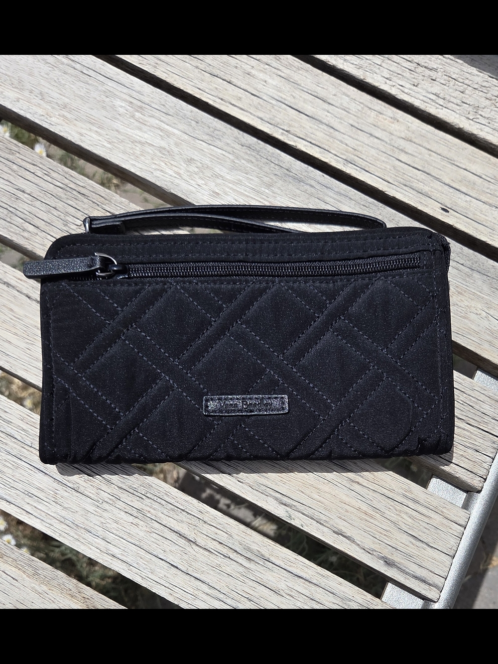 NWOT Vera Bradley 2014 "Moon Blooms" Black Quilted RFID Wristlet Wallet